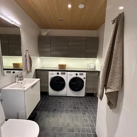 Quality Triangle In A Semi-detached House *