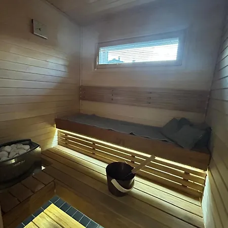 Lägenhet Quality Triangle In A Semi-detached House Joensuu