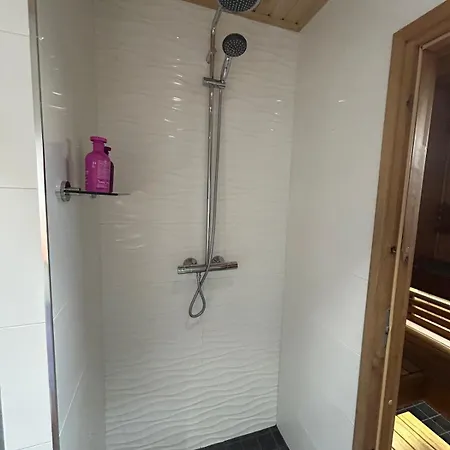 Quality Triangle In A Semi-detached House