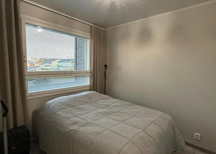 Διαμέρισμα Quality Triangle In A Semi-detached House